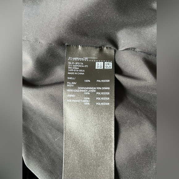 Uniqlo Seamless Down Parka jacket - size XL
coat . - Picture 12 of 13